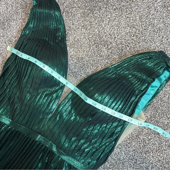 Pol Atteu Emerald Green Dress size 4 - Picture 12 of 16